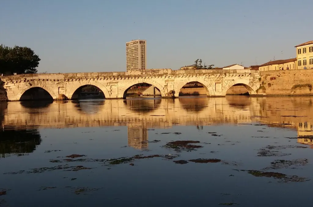 ティヴェリオ橋 ティヴェリオ橋